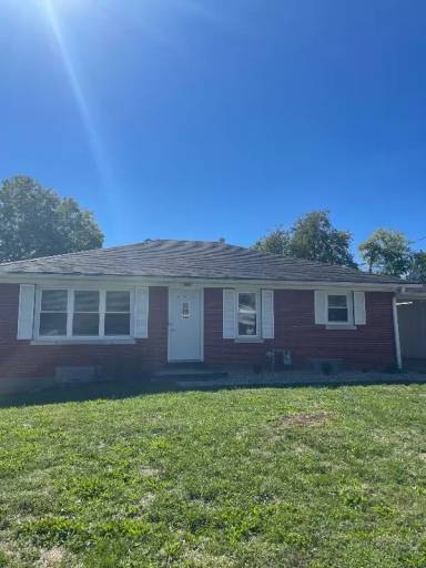 Main picture of 409 Bond St
