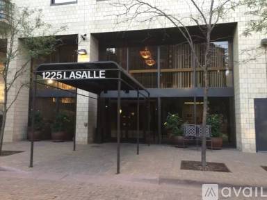 Main picture of 1225 LaSalle Condominiums