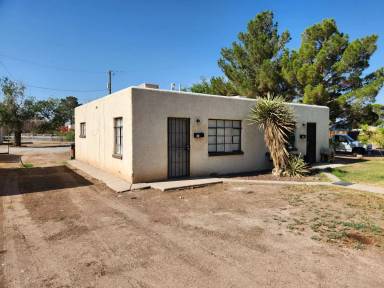 Main picture of 563 Brown Rd