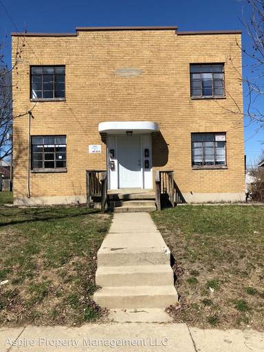 Main picture of 47 E Maplewood Ave