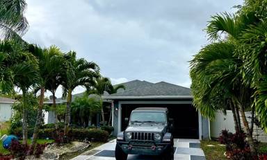 Main picture of 2450 SW Cameo Blvd