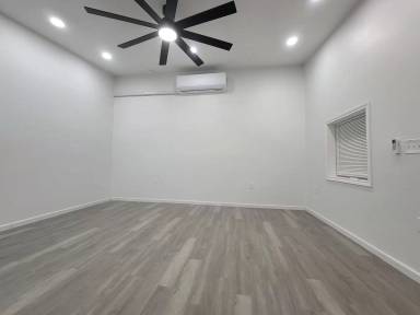 Main picture of 2904 4th St
