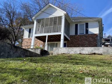 Main picture of 603 Lytle St