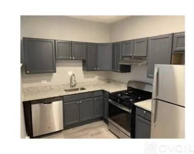 Main picture of 62 N Parkside Ave & 5645 W Washington Blvd Apartments