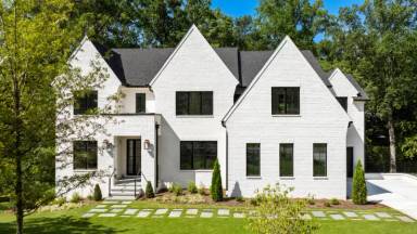 Main picture of 312 Meadow Dr