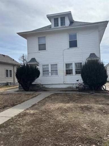 Main picture of 1625 Washington St