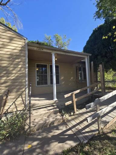 Main picture of 1334 N Estelle Ave