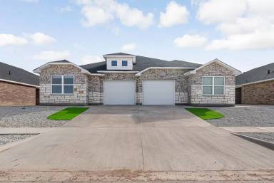 Main picture of 2709 Baron Ave