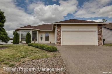 Main picture of 4387 Wheat Ave NE