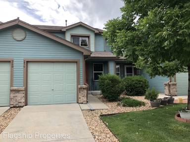 Main picture of 256 Montgomery Dr