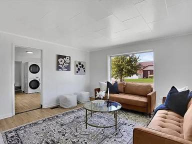 Main picture of 302 E Ermina Ave