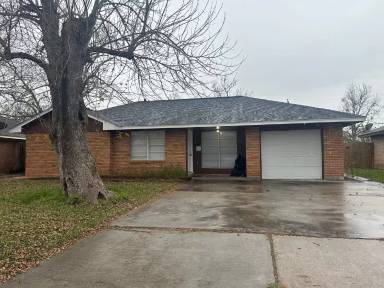 Main picture of 208 Walnut St
