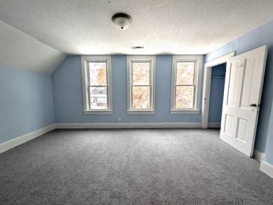 Main picture of 538 Charles Ave