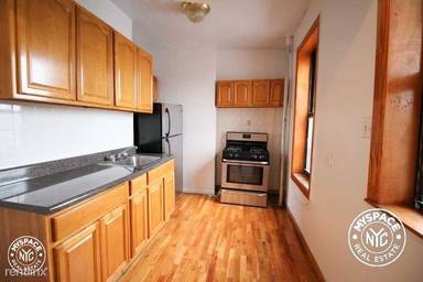 Main picture of 228 S 3rd St