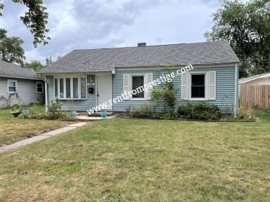 Main picture of 323 N Wiggs St