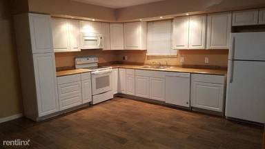 Main picture of 3656 Jackson St