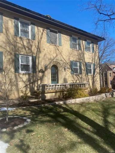 Main picture of 9733 Radio Dr