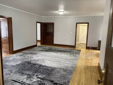 Main picture of 245 Central Ave S