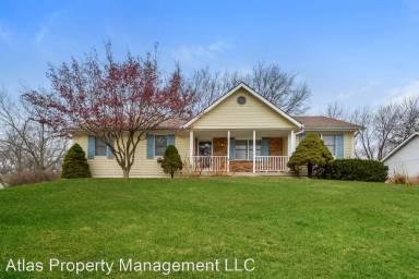 Main picture of 8358 N Allenton Dr