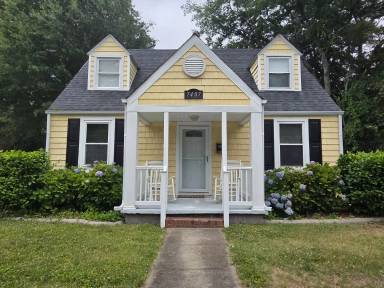 Main picture of 7407 Yorktown Dr