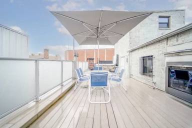 Main picture of 33 Court St