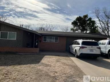 Main picture of 1203 NW 8th Pl