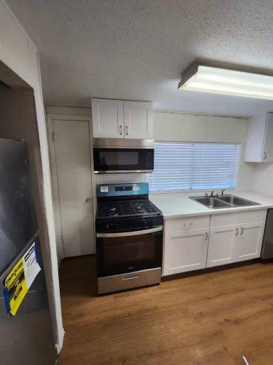 Main picture of 743 E 9th Ave