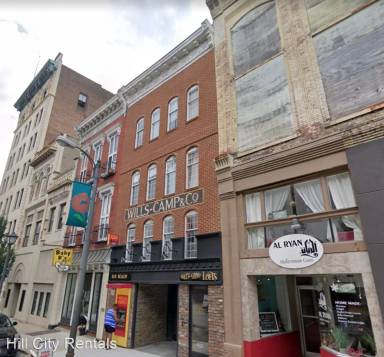 Main picture of 819 Main St