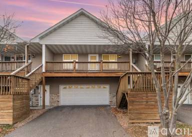 Main picture of 1554 Lincoln Park Dr