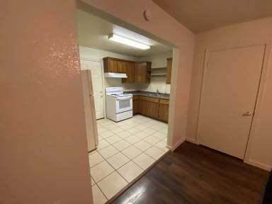 Main picture of 806 Jefferies Ave