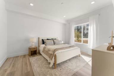Main picture of 302 S Divario Canyon Dr