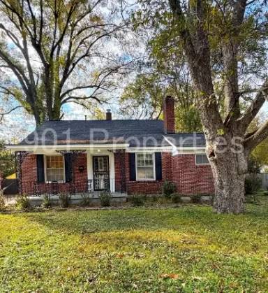 Main picture of 365 Haynes St