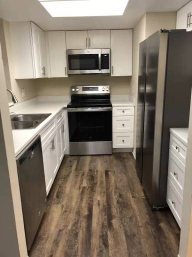 Main picture of 1076 Ellen Ct