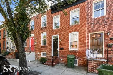 Main picture of 111 E Fort Ave