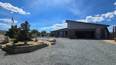 Main picture of 5800 Peak Rd