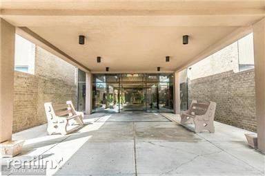 Main picture of Racquet Club Condominium