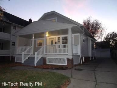 Main picture of 3660 W 134th St