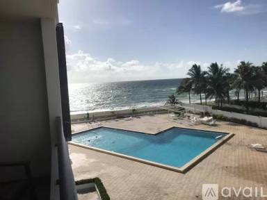 Main picture of Alexander Towers Condo