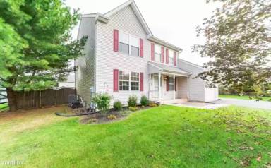 Main picture of 2581 Donald Dr