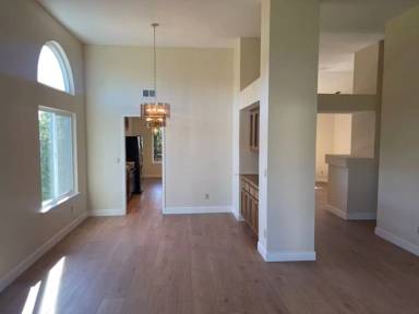 Main picture of 801 Wethersfield Dr