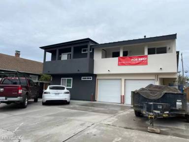 Main picture of 4732 Bancroft St