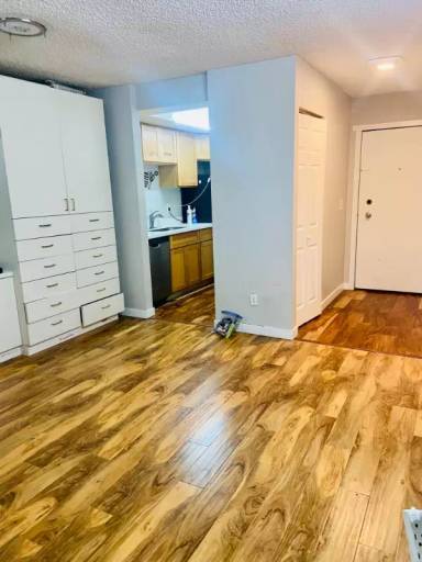 Main picture of Bellevue Manor 14630 NE 32nd Street