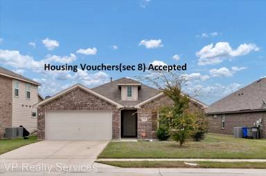 Main picture of 5100 Royal Springs Dr