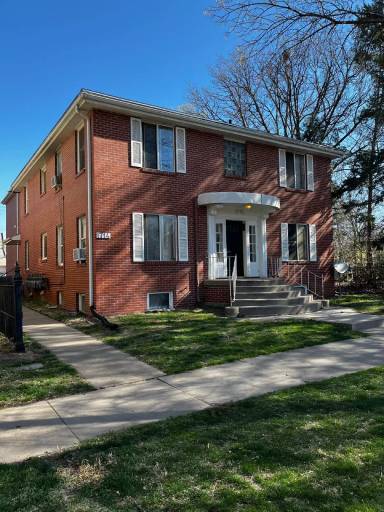 Main picture of 1716 E St