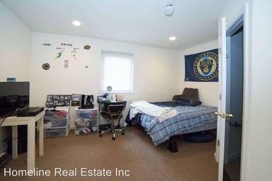 Main picture of 1533 W Norris St