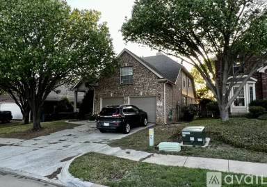 Main picture of 2107 Clubside Dr