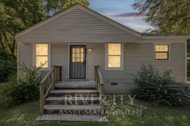 Main picture of 3132 Kingston St