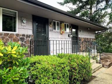 Main picture of 1386 SE Court Ave