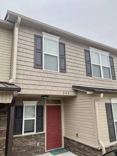 Main picture of 228 Boyington Dr