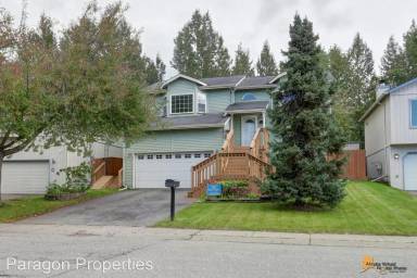 Main picture of 4211 Defiance St